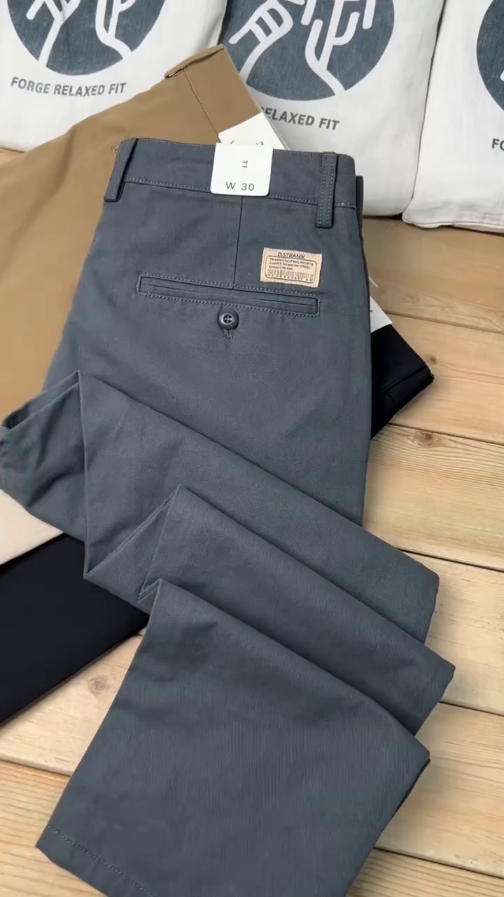 Men?s Premium Relaxed Fit Cotton Chinos