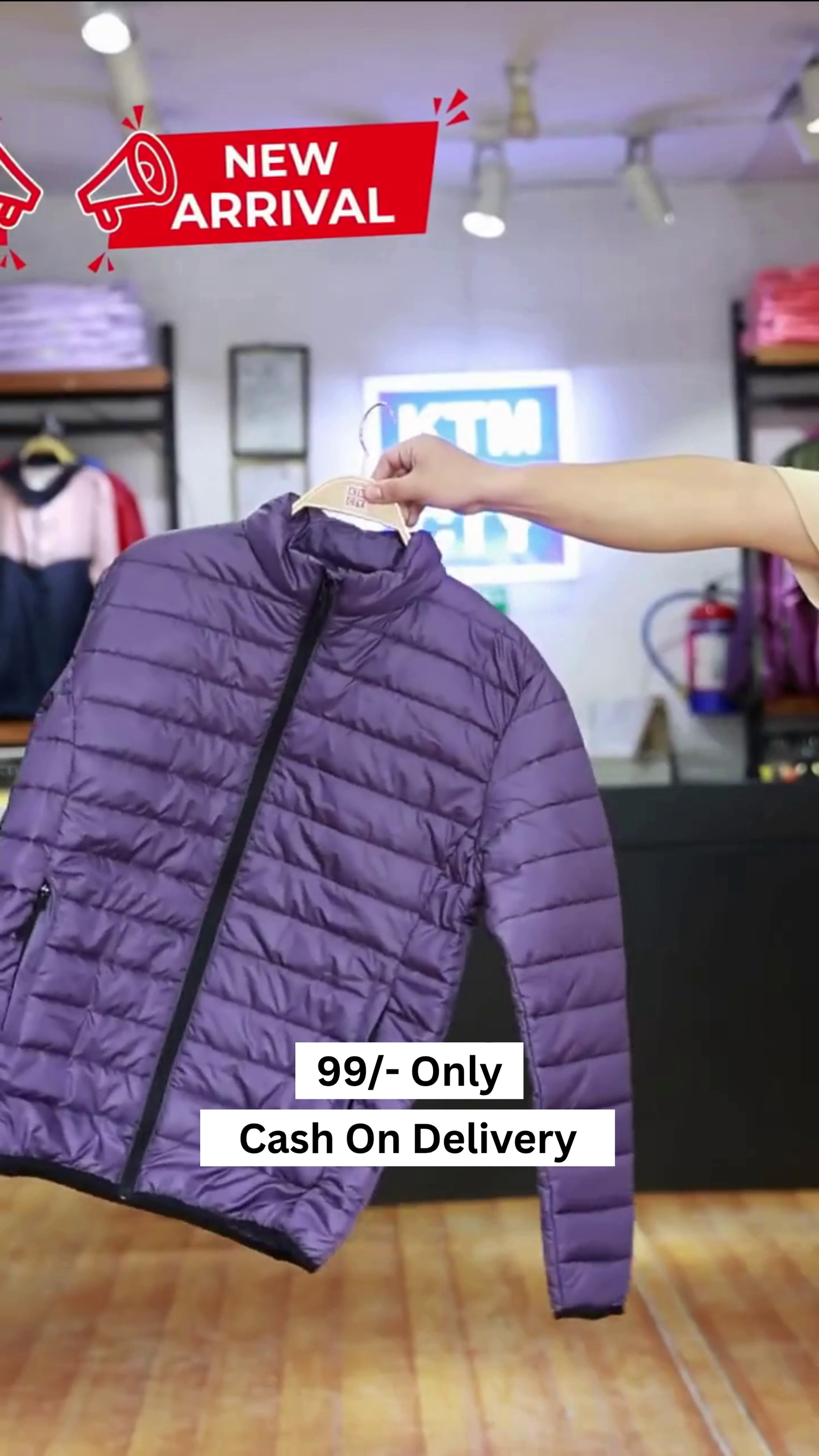 Men Solid Mock Collar Puffer Jacket - Image 3