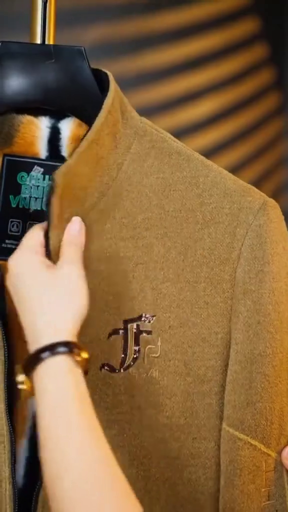 The Premium Men's Transitional Outerwear Collection - Image 4