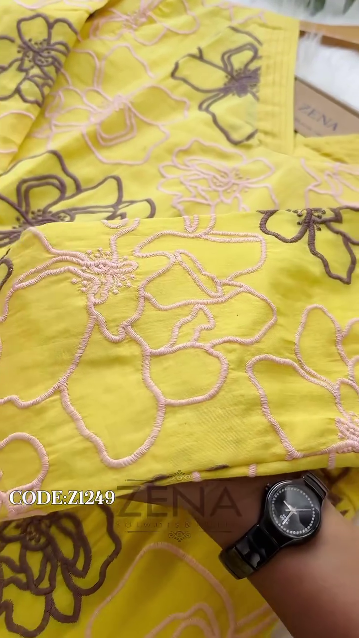 Pure Mul Cotton Embroidered Kurti Set - Image 5