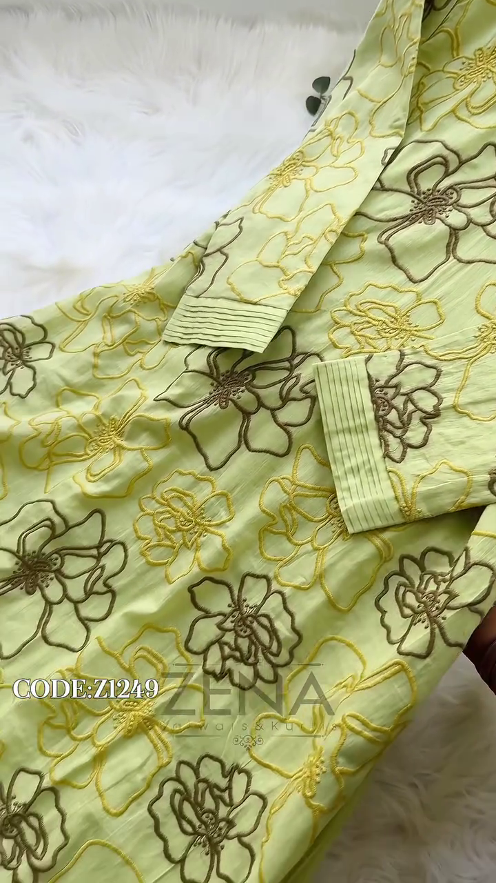 Pure Mul Cotton Embroidered Kurti Set - Image 3