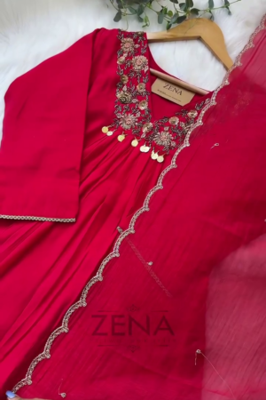 Mul Chanderi Hand Detailed Anarkali Set – Regal Elegance in Every Drape