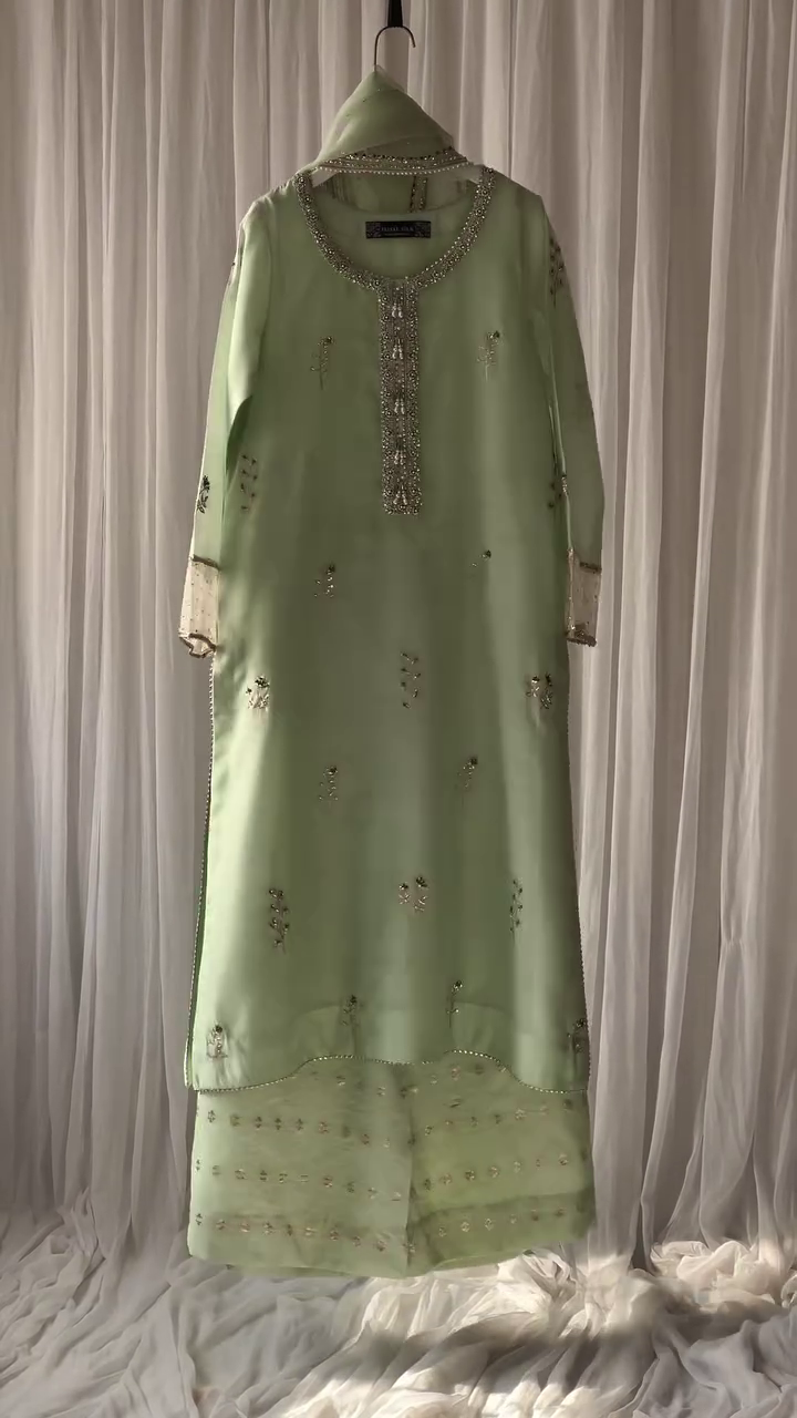 MINT_GREEN Kruti - Image 3